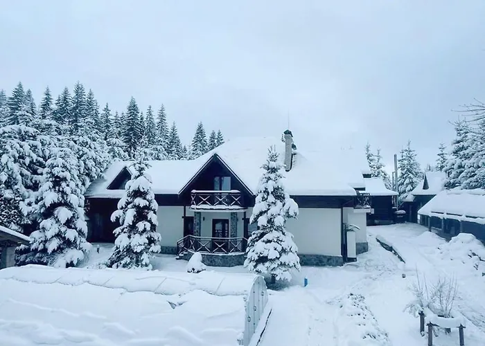 Chalet на перевалі