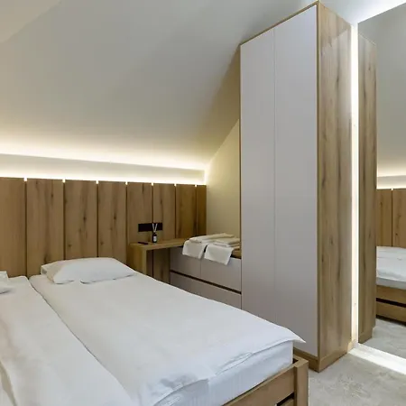 Chalet на перевалі *