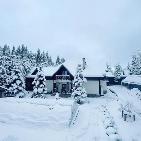 Chalet на перевалі
